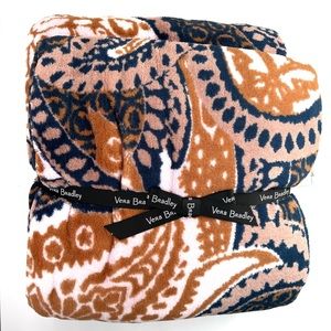 NWT Vera Bradley Throw Blanket Fern Paisley